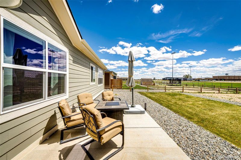 56398 E 22nd Pl, Strasburg, CO 80136