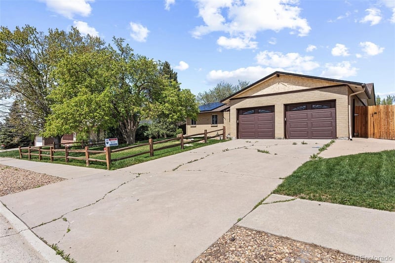 841 Altair Dr, Littleton, CO 80124