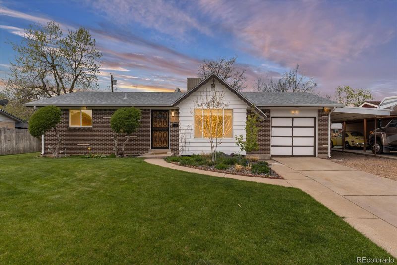 1335 S Zephyr St, Lakewood, CO 80232
