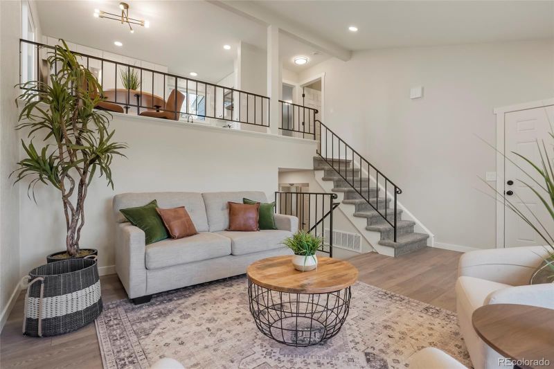 5740 W 76th Dr, Arvada, CO 80003