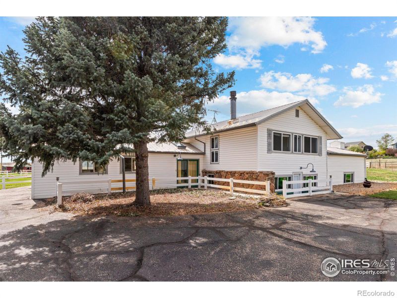 11788 Flatiron Dr, Lafayette, CO 80026