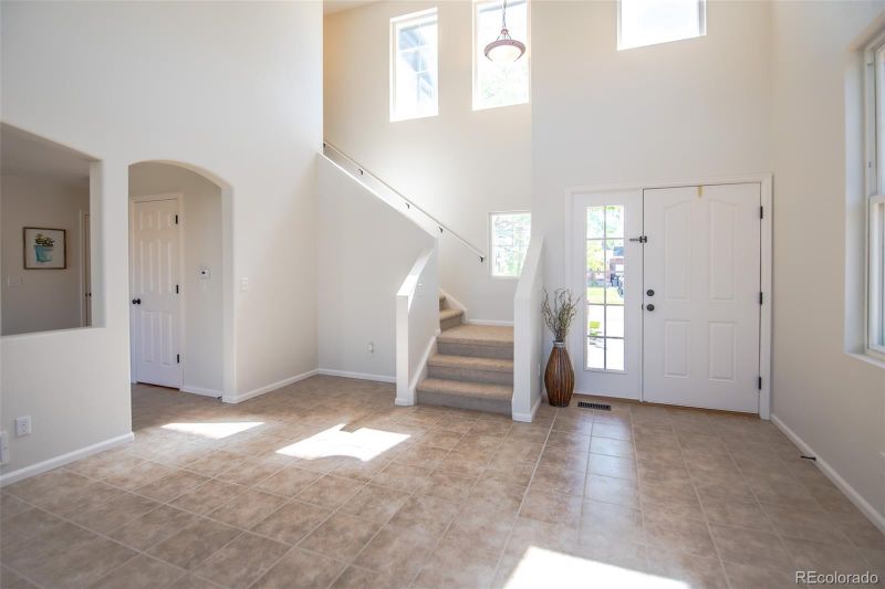2413 S Ireland Ct, Aurora, CO 80013