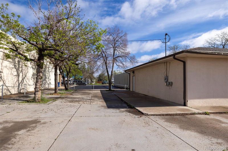 83 N 4th Ave, Brighton, CO 80601