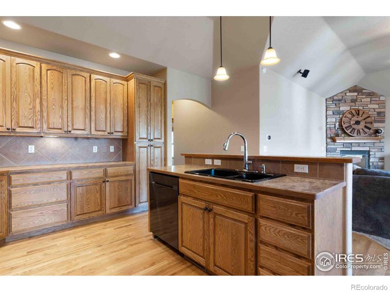 3414 Holden Ln, Johnstown, CO 80534