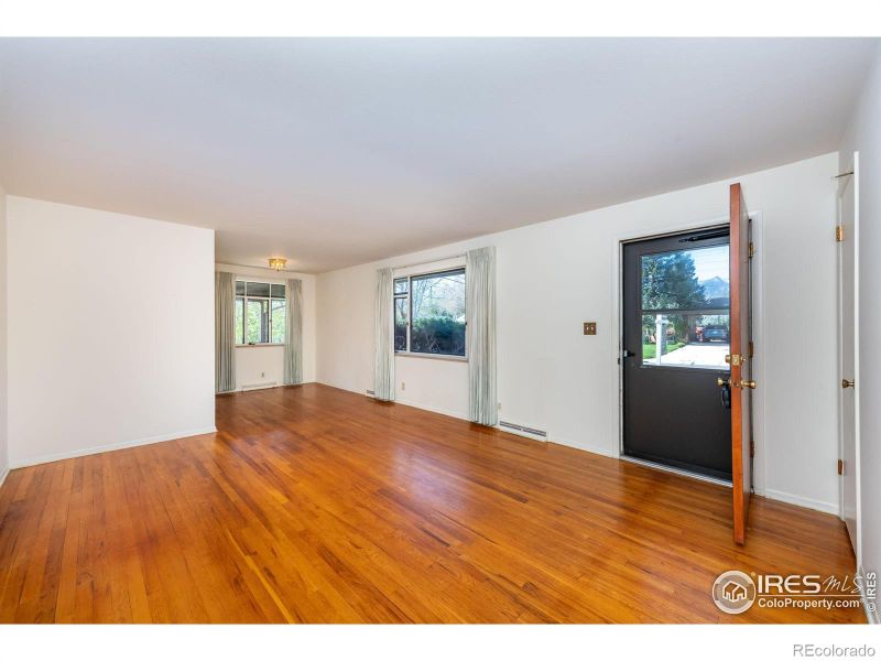 2015 Floral Dr, Boulder, CO 80304