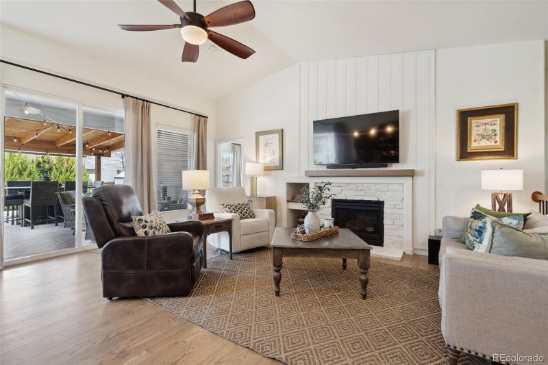 7146 Snowbell Ln, Colorado Springs, CO 80927