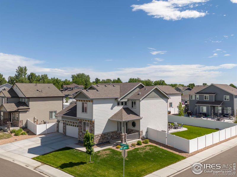 4581 Hollycomb Dr, Windsor, CO 80550