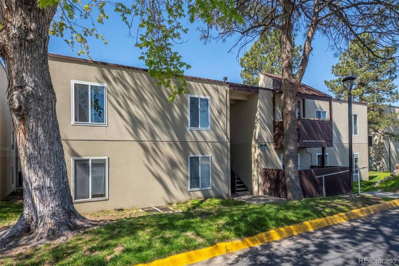 9995 E Harvard Ave #207, Denver, CO 80231