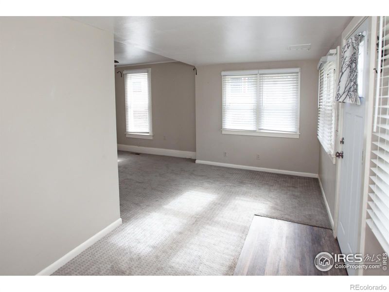 208 Lincoln St, Sterling, CO 80751