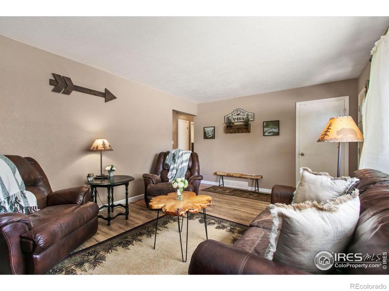 437 30th Ave, Greeley, CO 80634