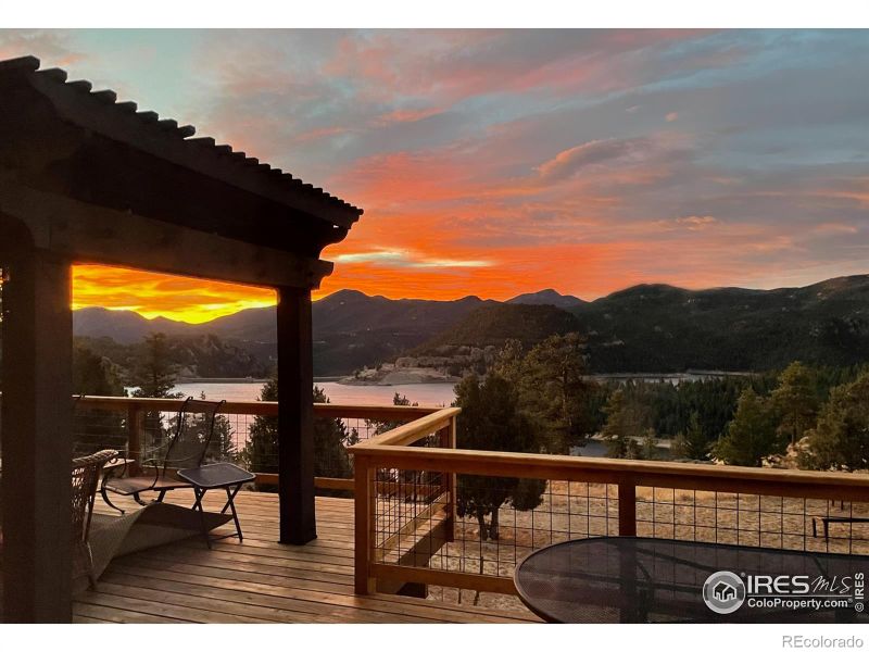 385 Lakeshore Park Rd, Boulder, CO 80302