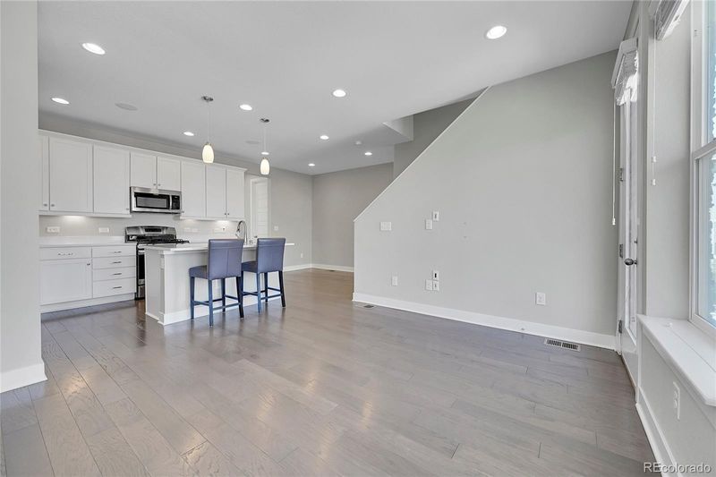 554 E Hinsdale Ave, Littleton, CO 80122