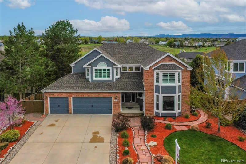 2066 Glenhaven Dr, Highlands Ranch, CO 80126