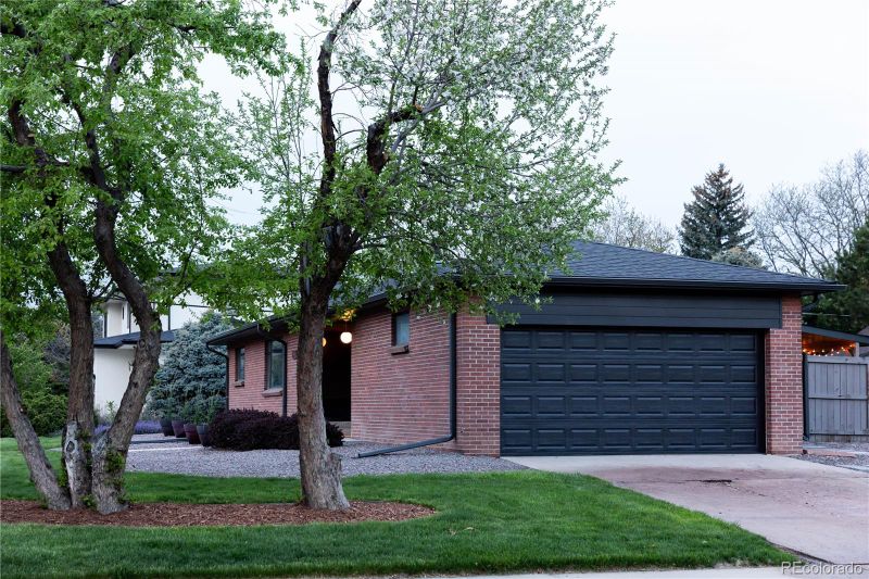 2199 E Cornell Ave, Denver, CO 80210