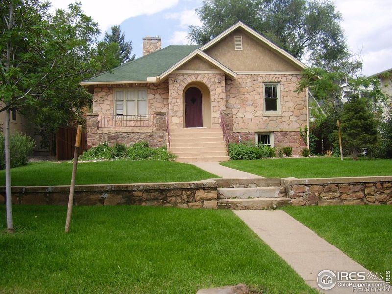 843 17th St, Boulder, CO 80302