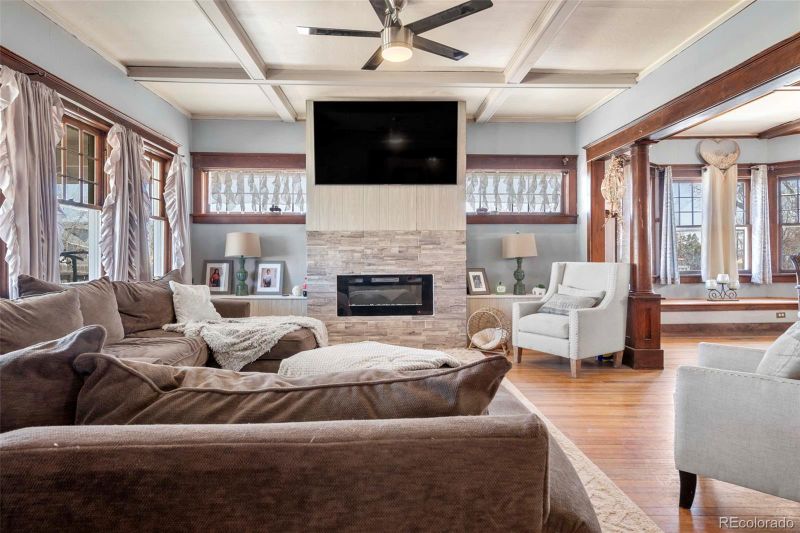 320 7th St, Hugo, CO 80821