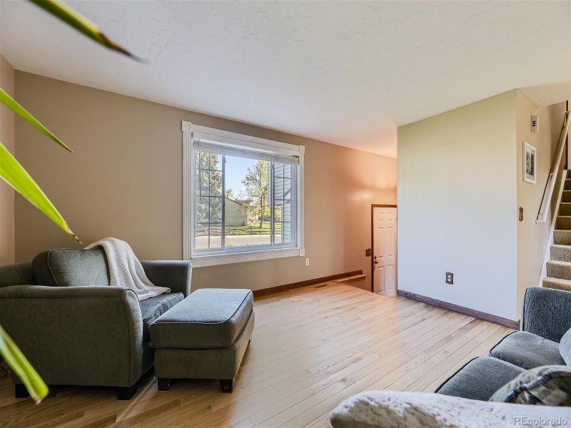 8886 W Geddes Pl, Littleton, CO 80128