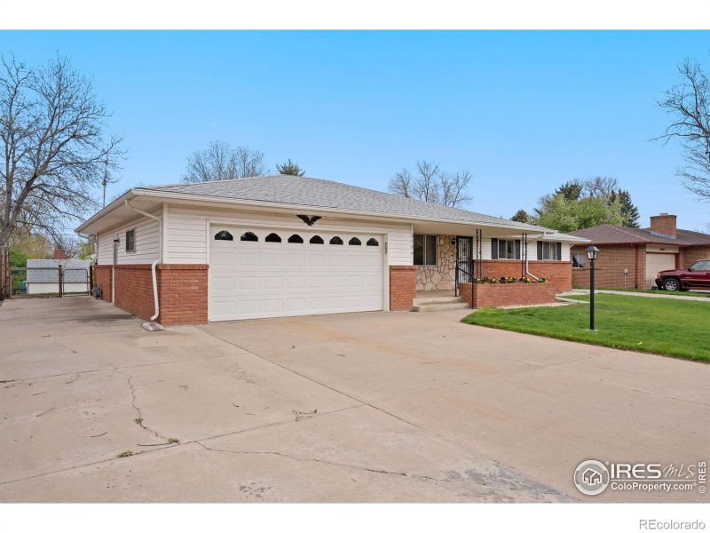 2106 Dotsero Ave, Loveland, CO 80538