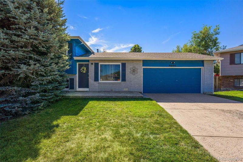 4694 S Garland Way, Littleton, CO 80123