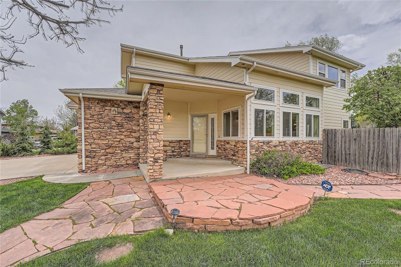 1220 Wildfire Ct, Longmont, CO 80503