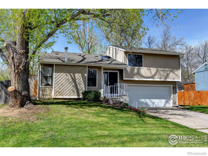 3419 Colony Dr, Fort Collins, CO 80526