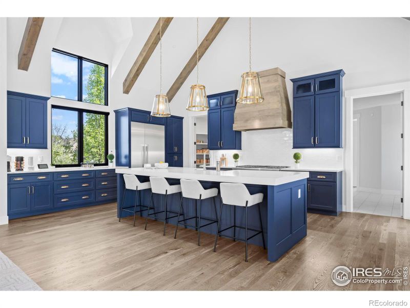 6800 Goldbranch Dr, Niwot, CO 80503
