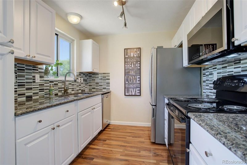 18753 E Napa Dr, Aurora, CO 80013