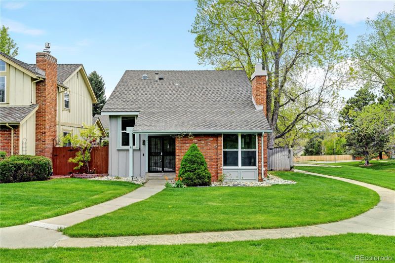 7511 E Jamison Dr, Centennial, CO 80112