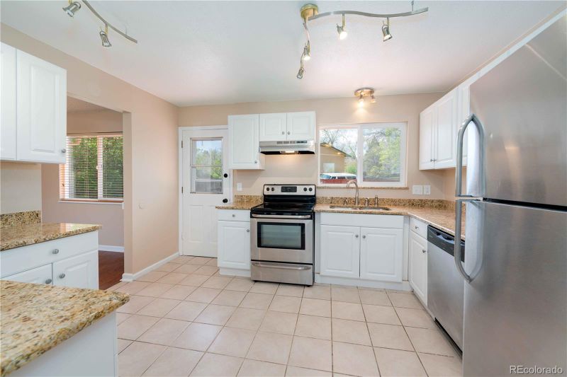 7510 E Easter Pl, Centennial, CO 80112