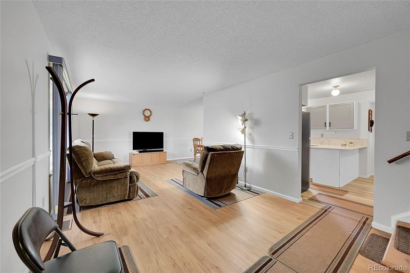 15789 E Greenwood Dr, Aurora, CO 80013
