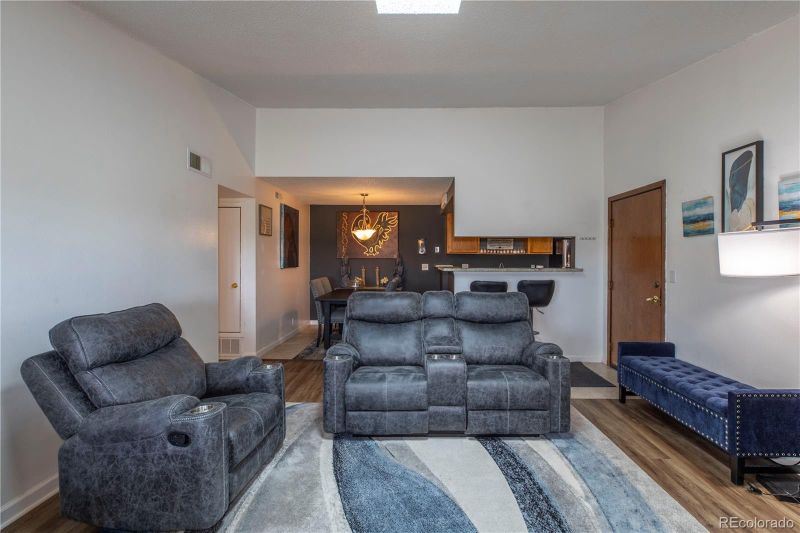 903 S Zeno Way #207, Aurora, CO 80017