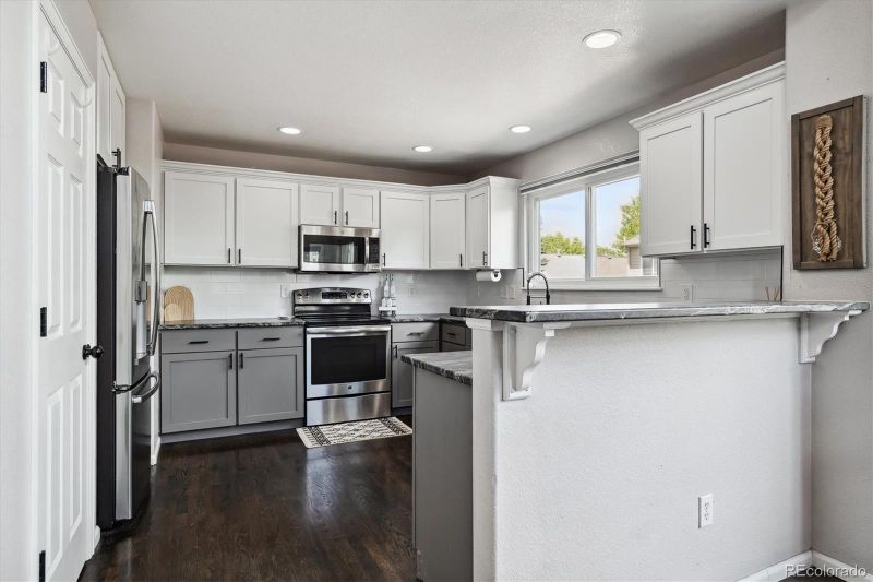 10110 Spotted Owl Ave, Highlands Ranch, CO 80129