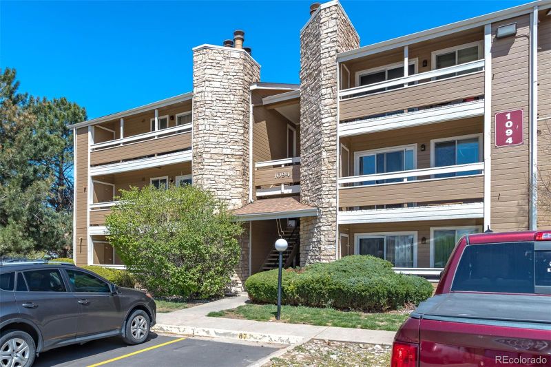 1094 S Dearborn St #102, Aurora, CO 80012