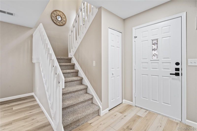 12583 E Pacific Cir #F, Aurora, CO 80014