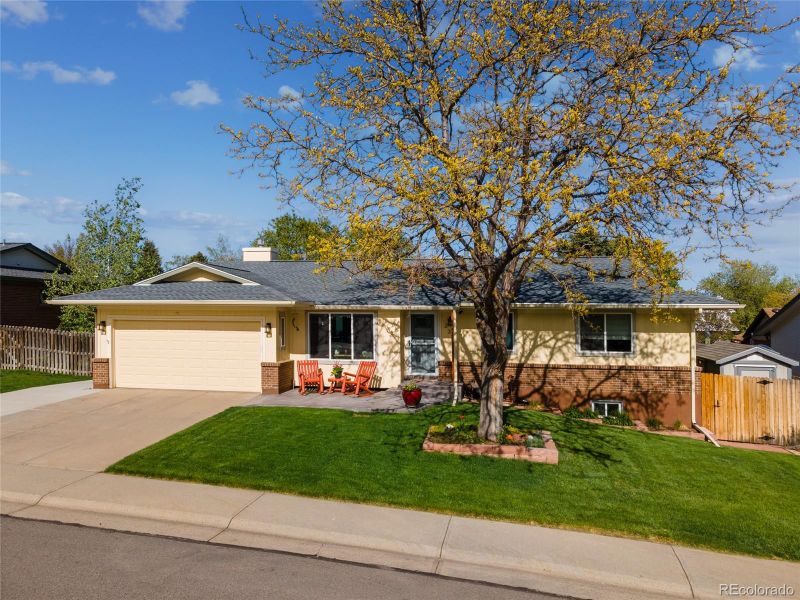 2334 S Ellis St, Lakewood, CO 80228