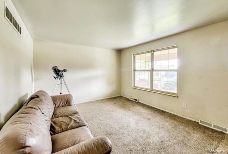 4863 S Kipling Way, Littleton, CO 80127