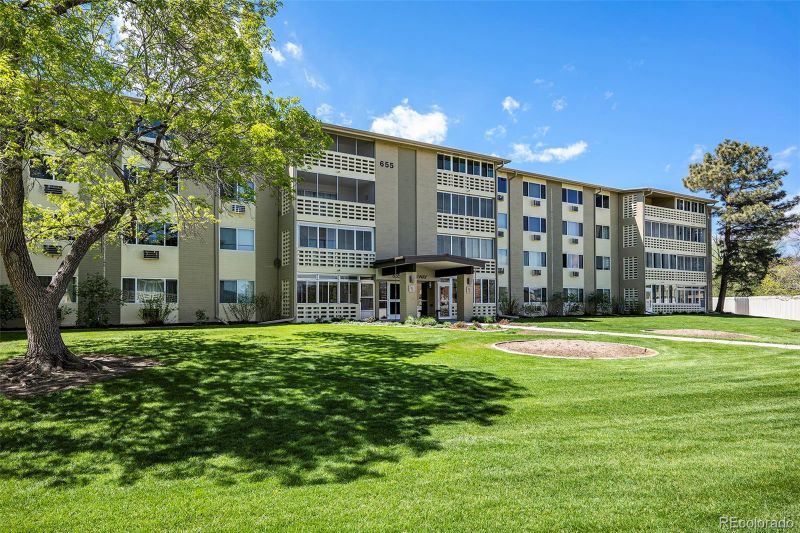 655 S Alton Way #9C, Denver, CO 80247