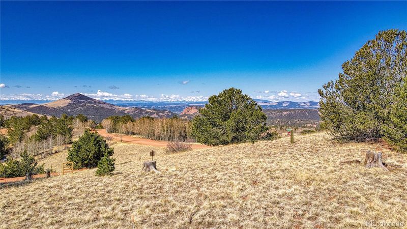 1496 Fairview Dr, Cripple Creek, CO 80813