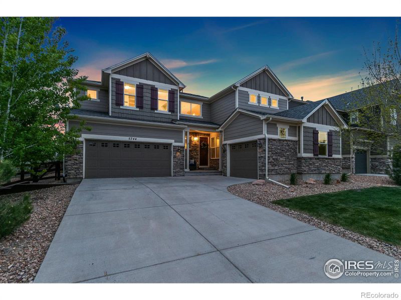 5744 Crossview Dr, Fort Collins, CO 80528