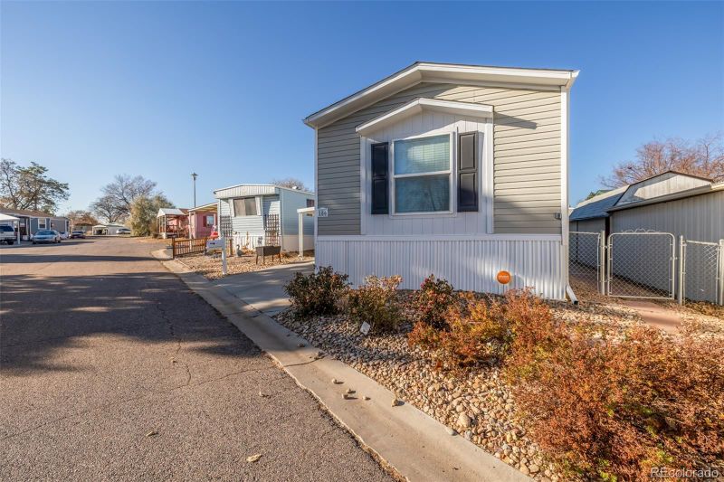 1801 W 92nd Ave, Denver, CO 80260