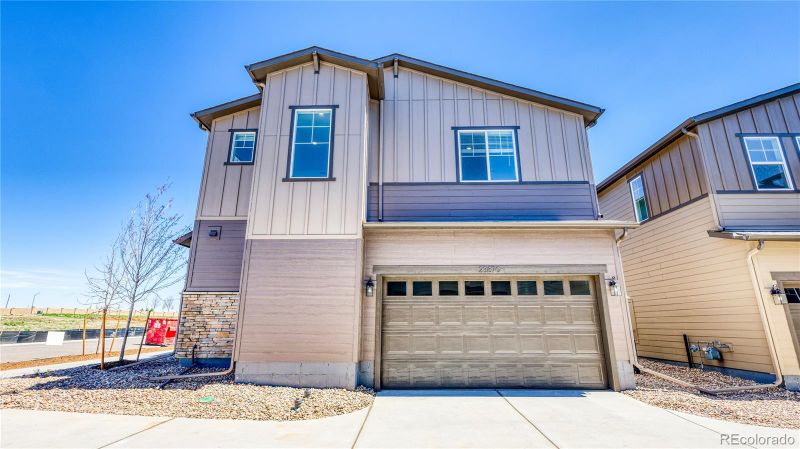 23870 E 41st Ave, Aurora, CO 80019