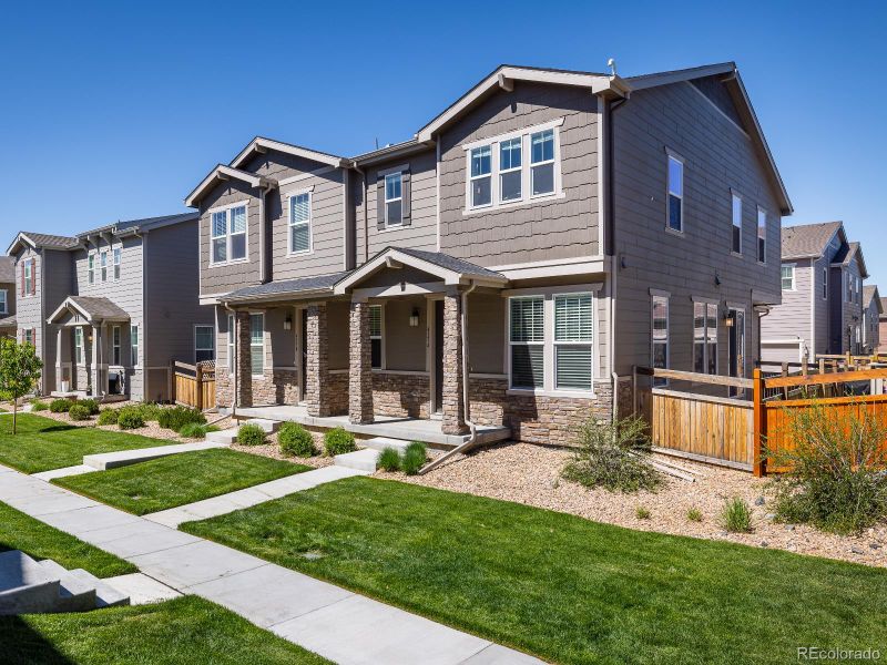 4374 S Nepal Ct, Centennial, CO 80015