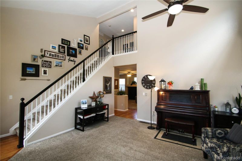 3921 S Quatar St, Aurora, CO 80018