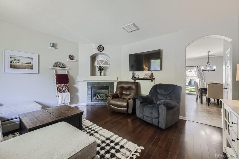 12776 Ivanhoe St, Thornton, CO 80602