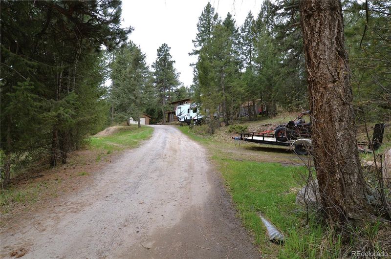 28466 Cragmont Dr, Evergreen, CO 80439