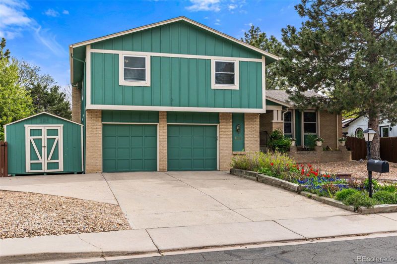 120 Fairplay Ave, Broomfield, CO 80020