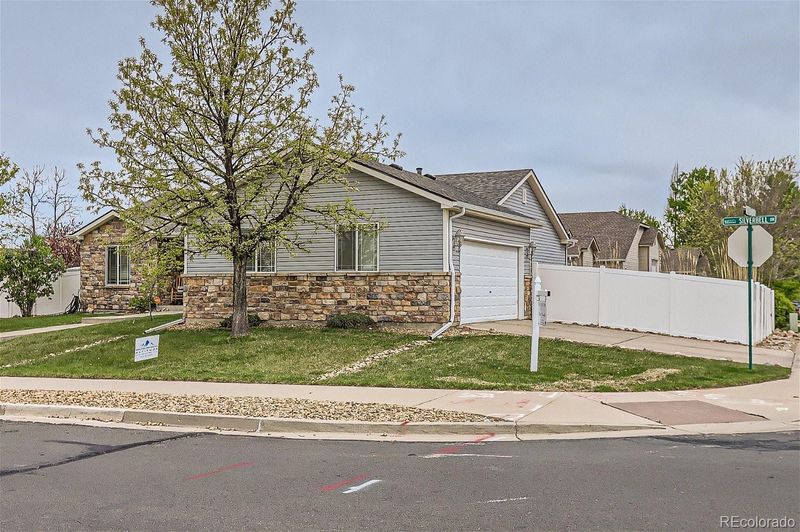 3216 Silverbell Dr, Johnstown, CO 80534
