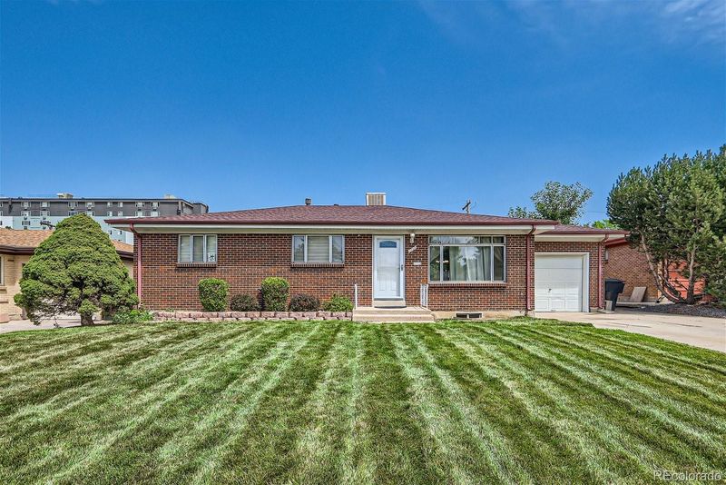 2756 S Grove St, Denver, CO 80236