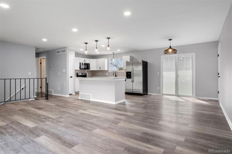 17786 E Arizona Ave, Aurora, CO 80017