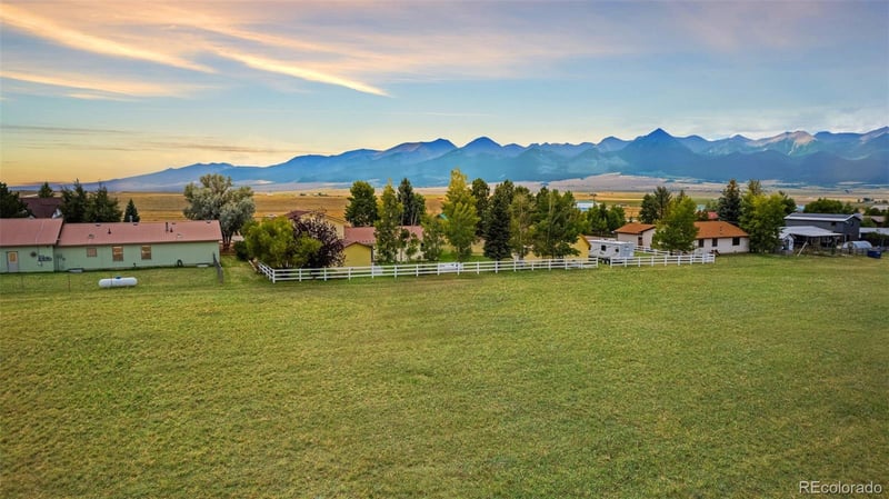 39 Granada Ct, Silver Cliff, CO 81252